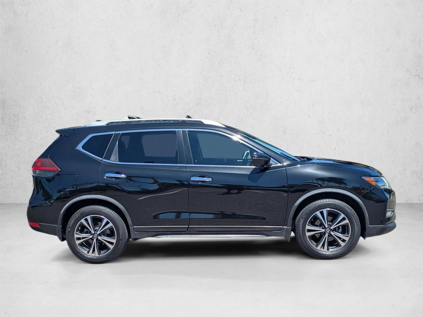 2019 Nissan Rogue FWD SV