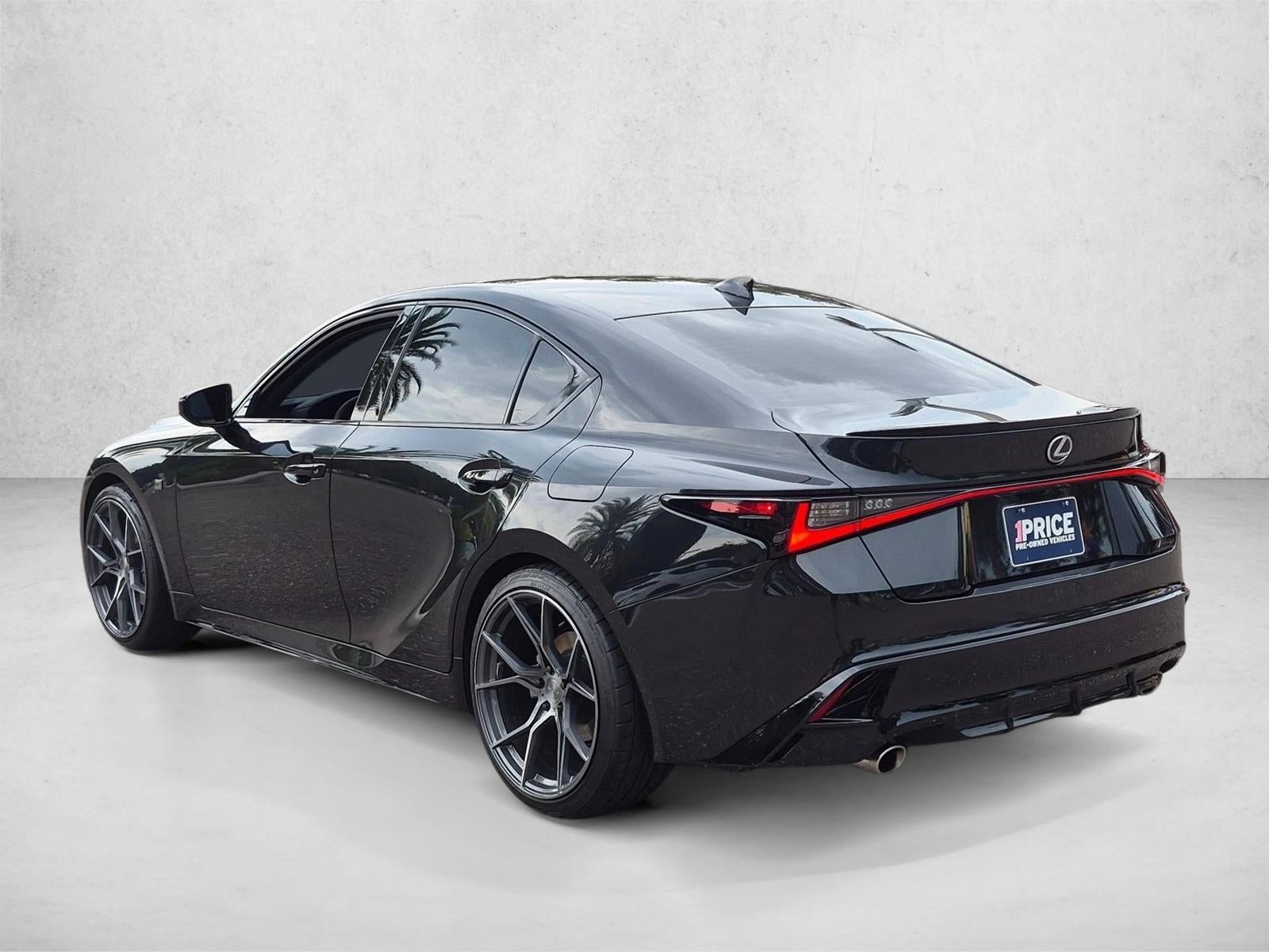 2025 Lexus IS 350 F SPORT Design RWD