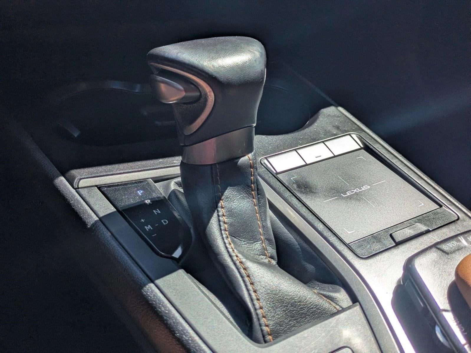 2019 Lexus UX 200 FWD