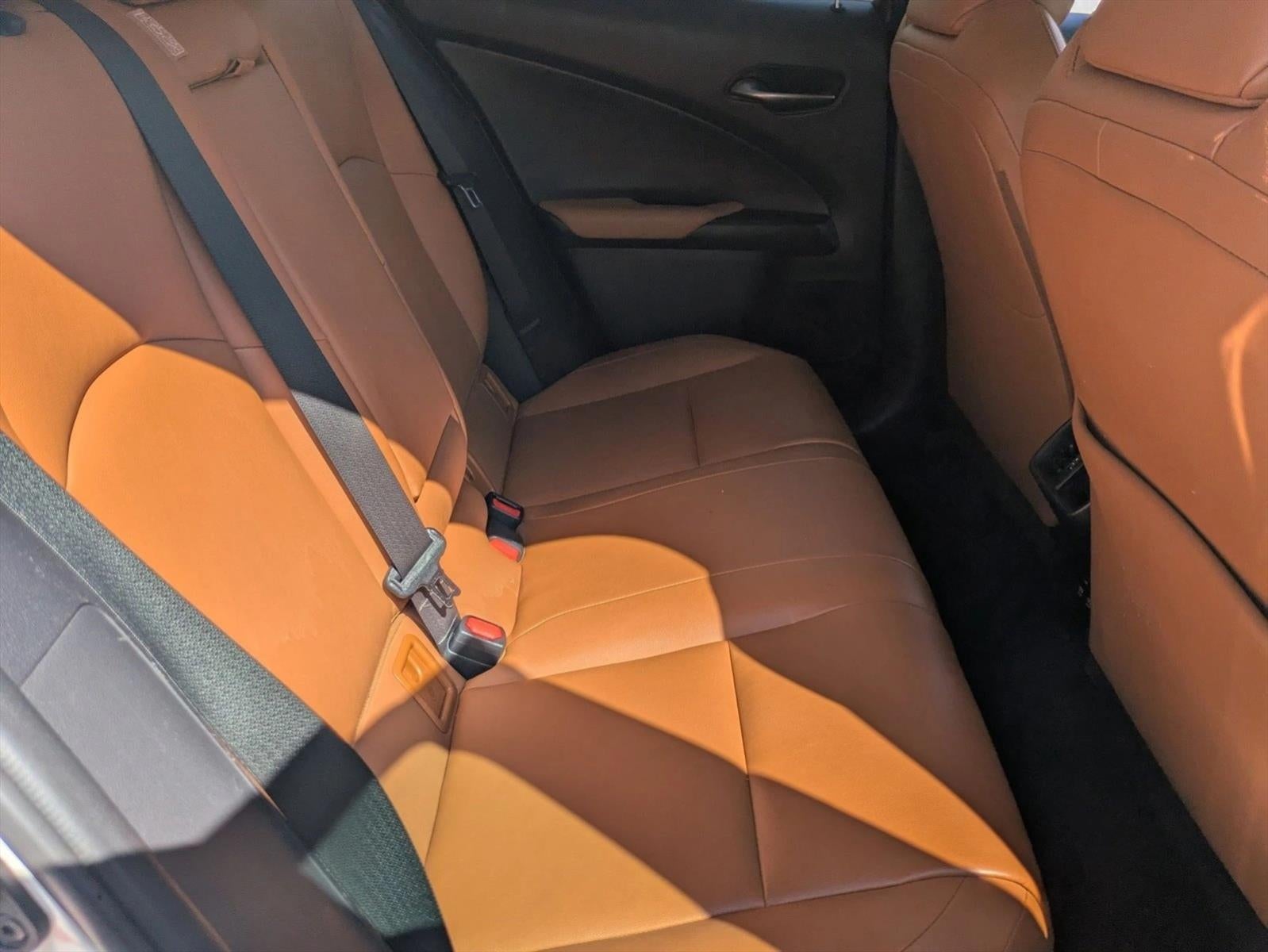 2019 Lexus UX 200 FWD