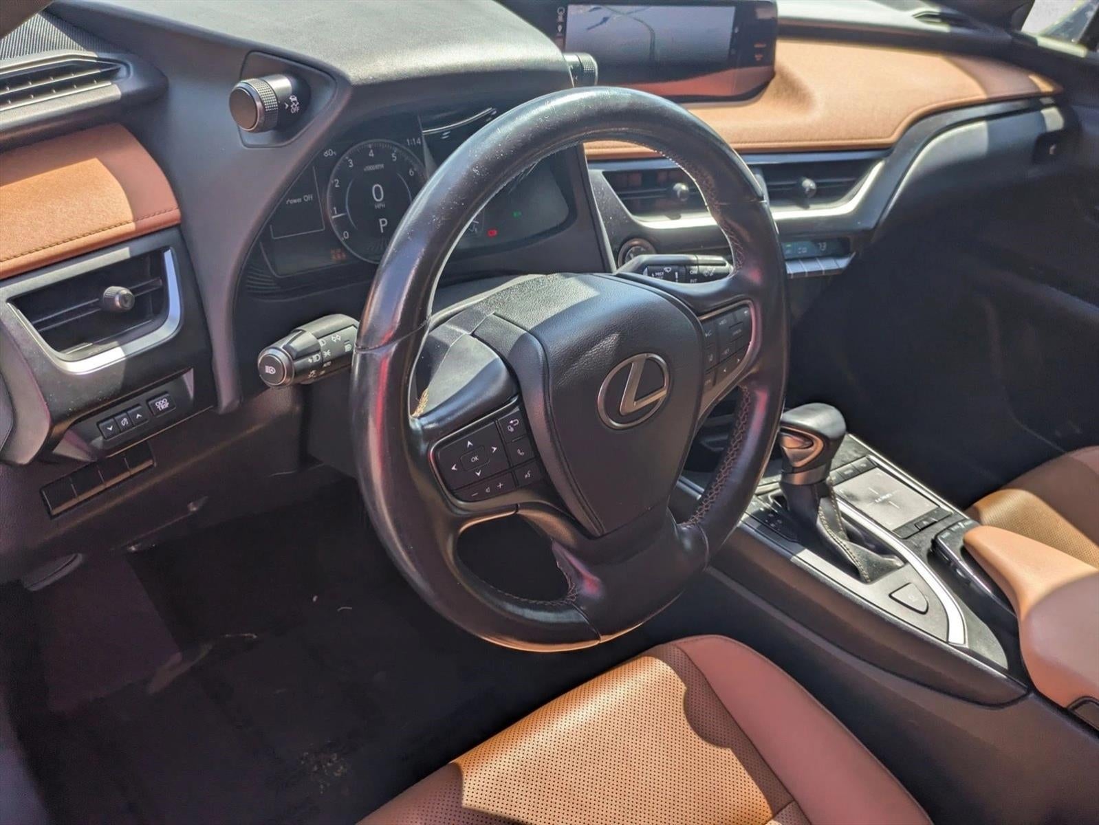 2019 Lexus UX 200 FWD