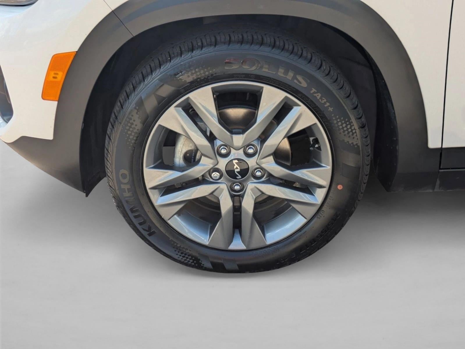 2023 Kia Seltos S IVT FWD