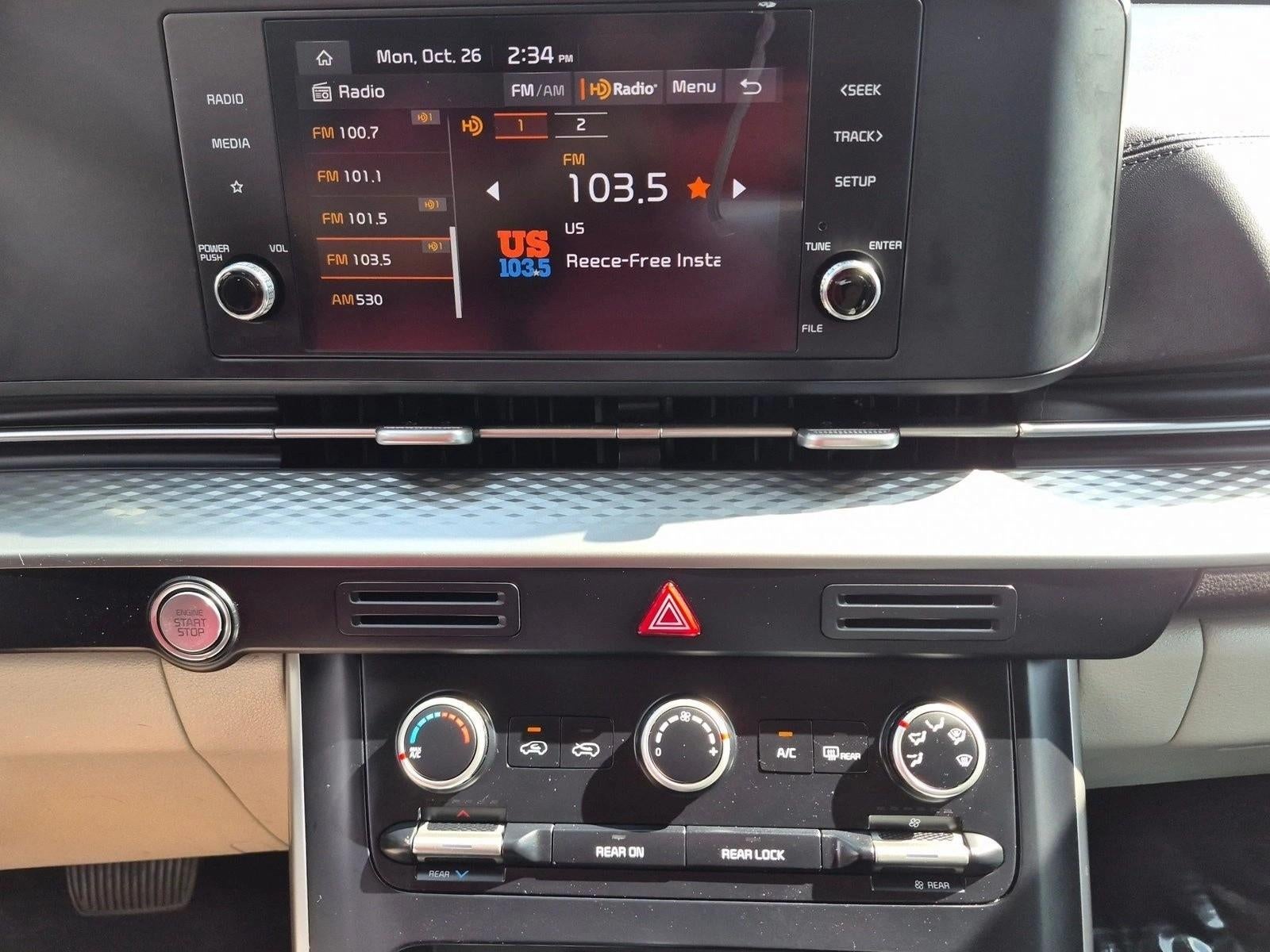 2023 Kia Carnival LX FWD w/Seat Pkg