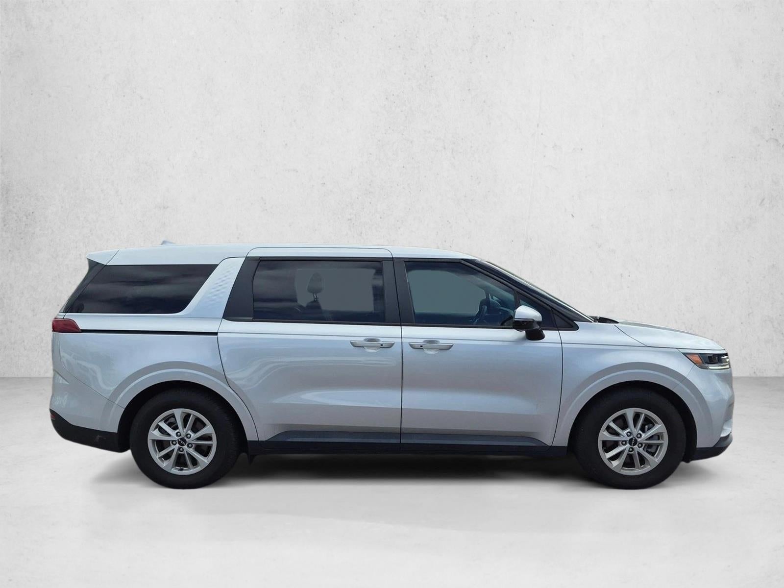 2023 Kia Carnival LX FWD w/Seat Pkg