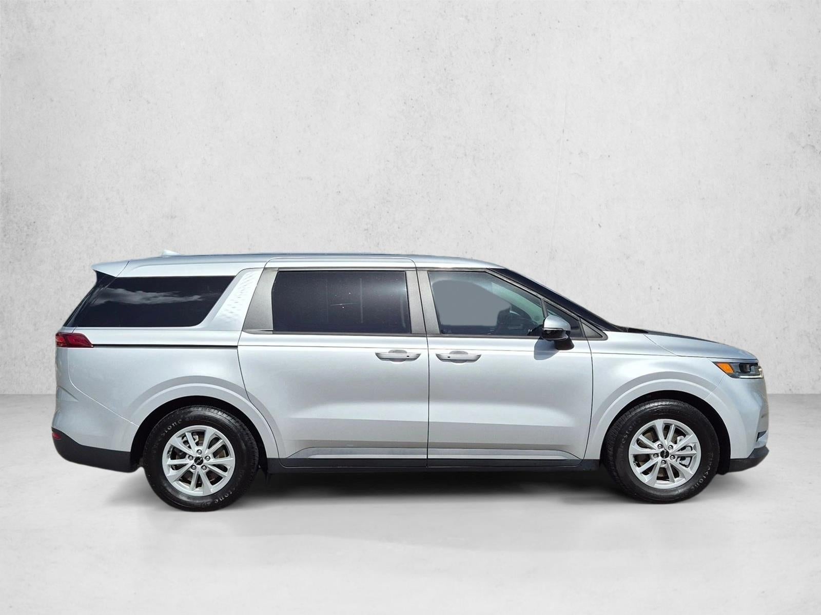 2023 Kia Carnival LX FWD w/Seat Pkg
