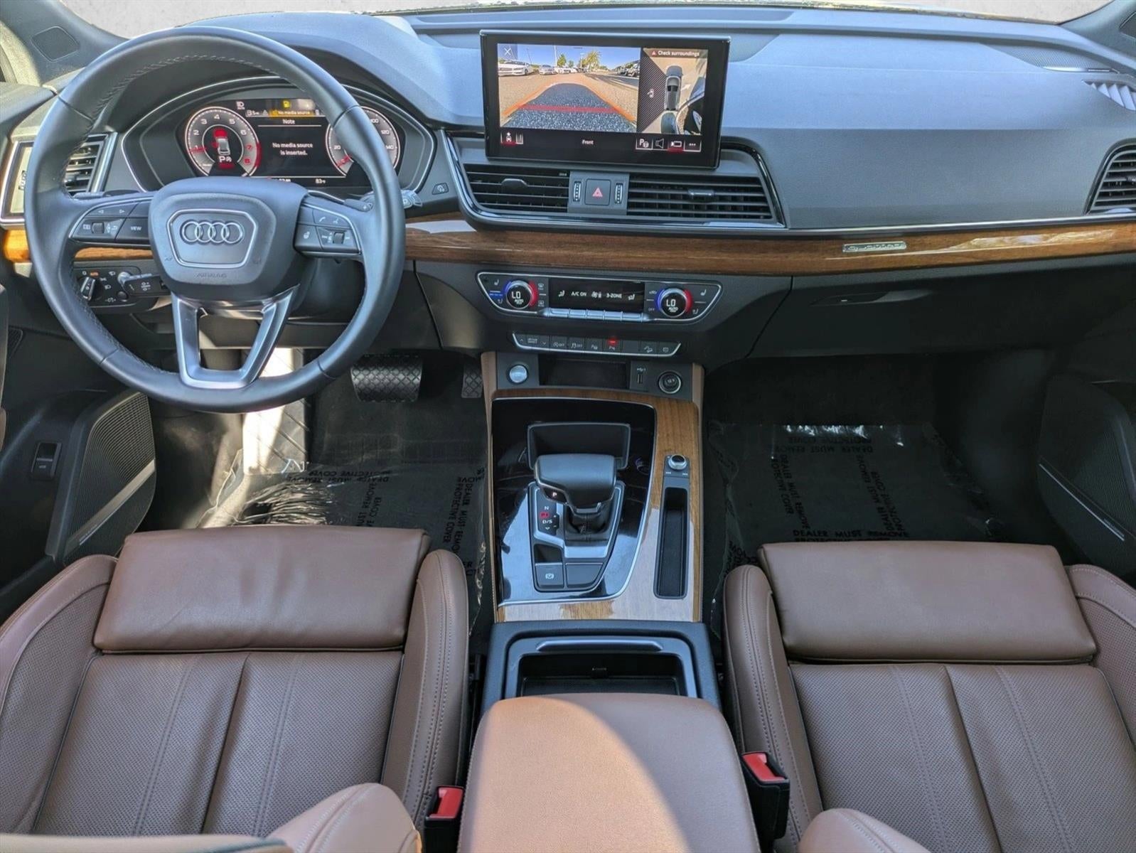 2022 Audi Q5 S line Prestige 45 TFSI quattro