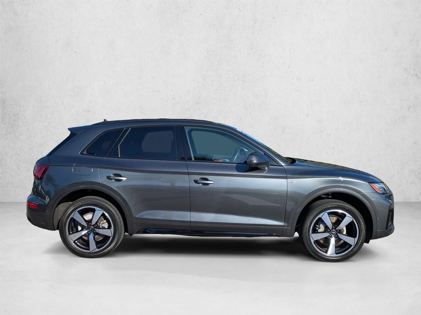 2022 Audi Q5 S line Prestige 45 TFSI quattro