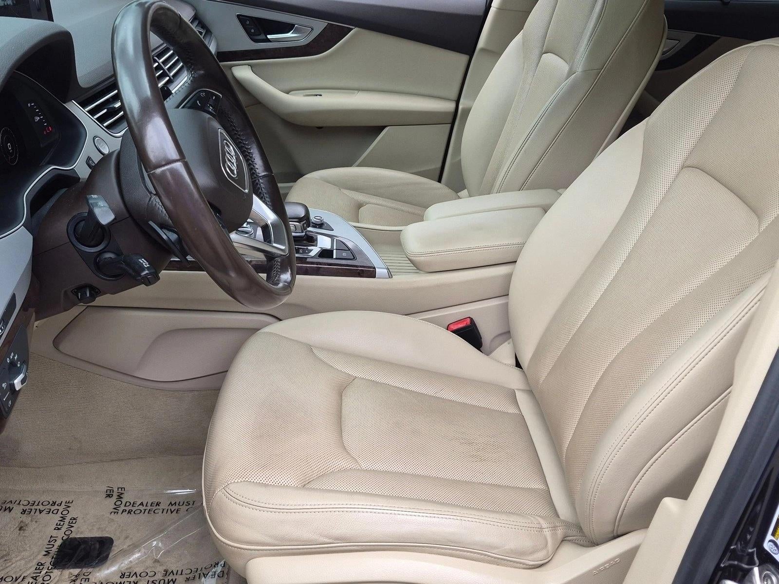 2019 Audi Q7 Premium Plus 45 TFSI quattro