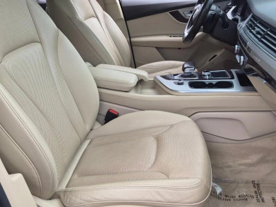 2019 Audi Q7 Premium Plus 45 TFSI quattro
