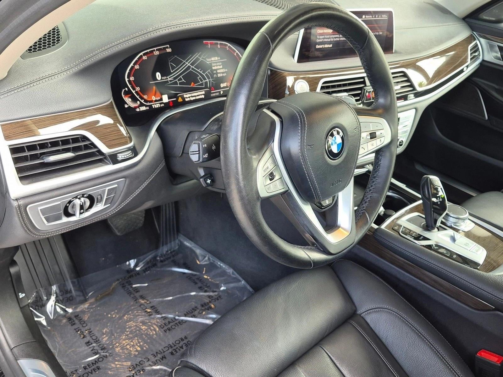 2020 BMW 740i Sedan
