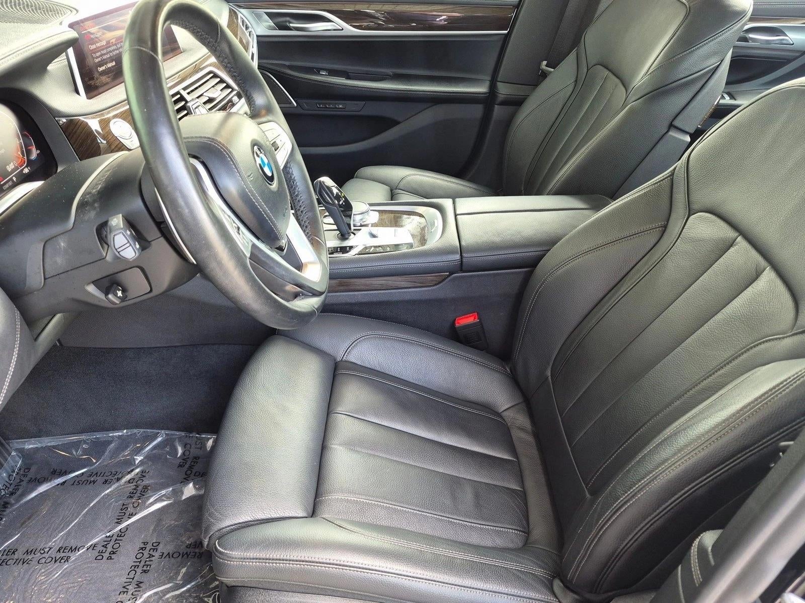 2020 BMW 740i Sedan