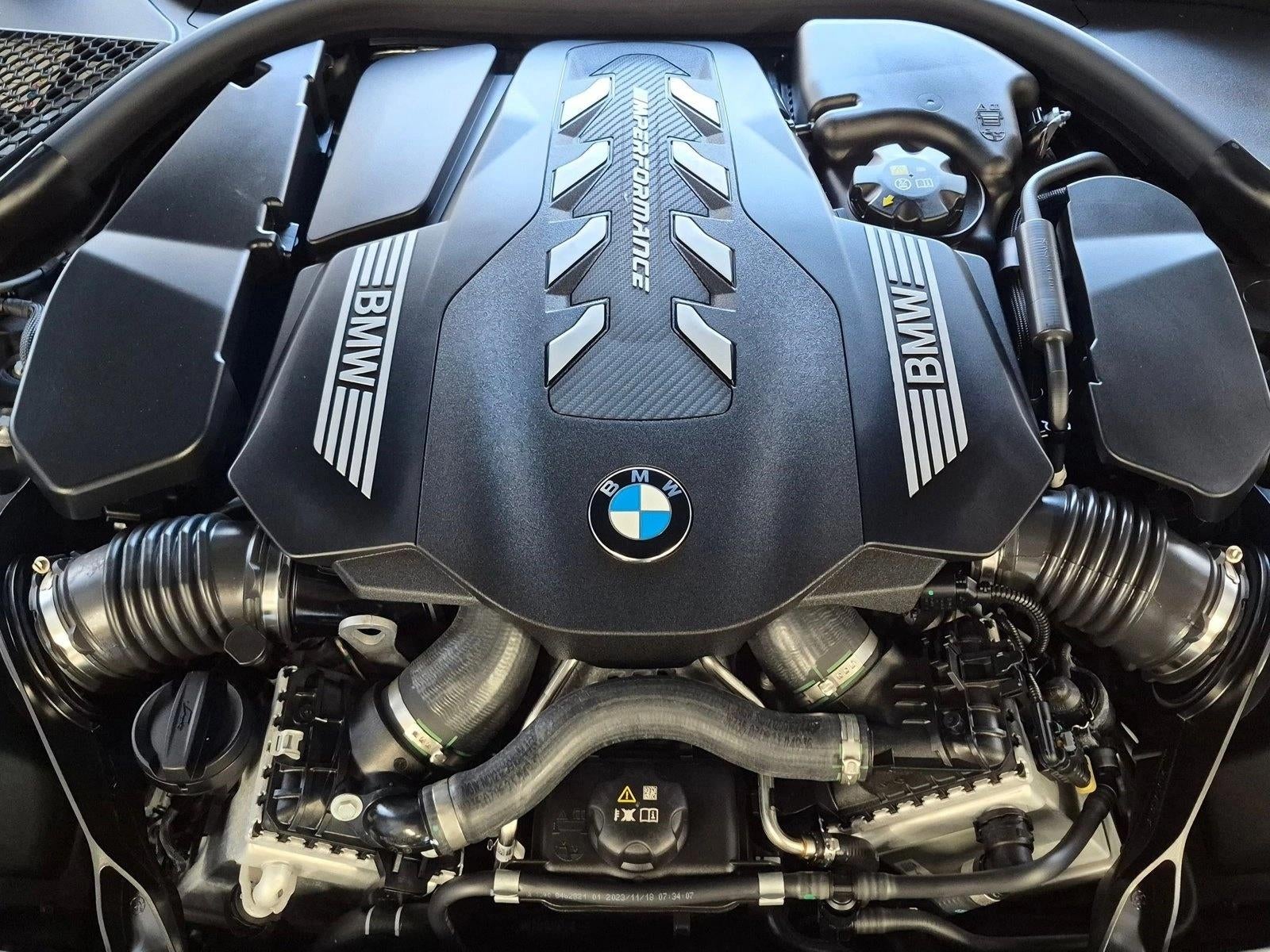 2024 BMW M850i xDrive Convertible