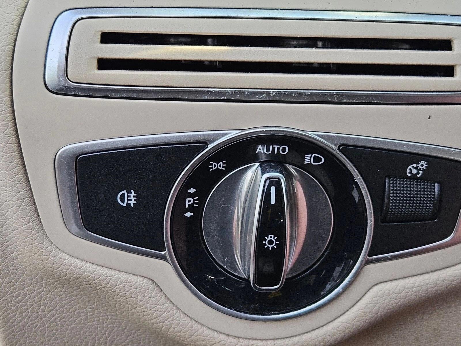 2016 Mercedes-Benz C-Class C 300 Sedan