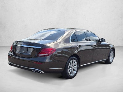 2017 Mercedes-Benz E-Class E 300 Luxury RWD Sedan