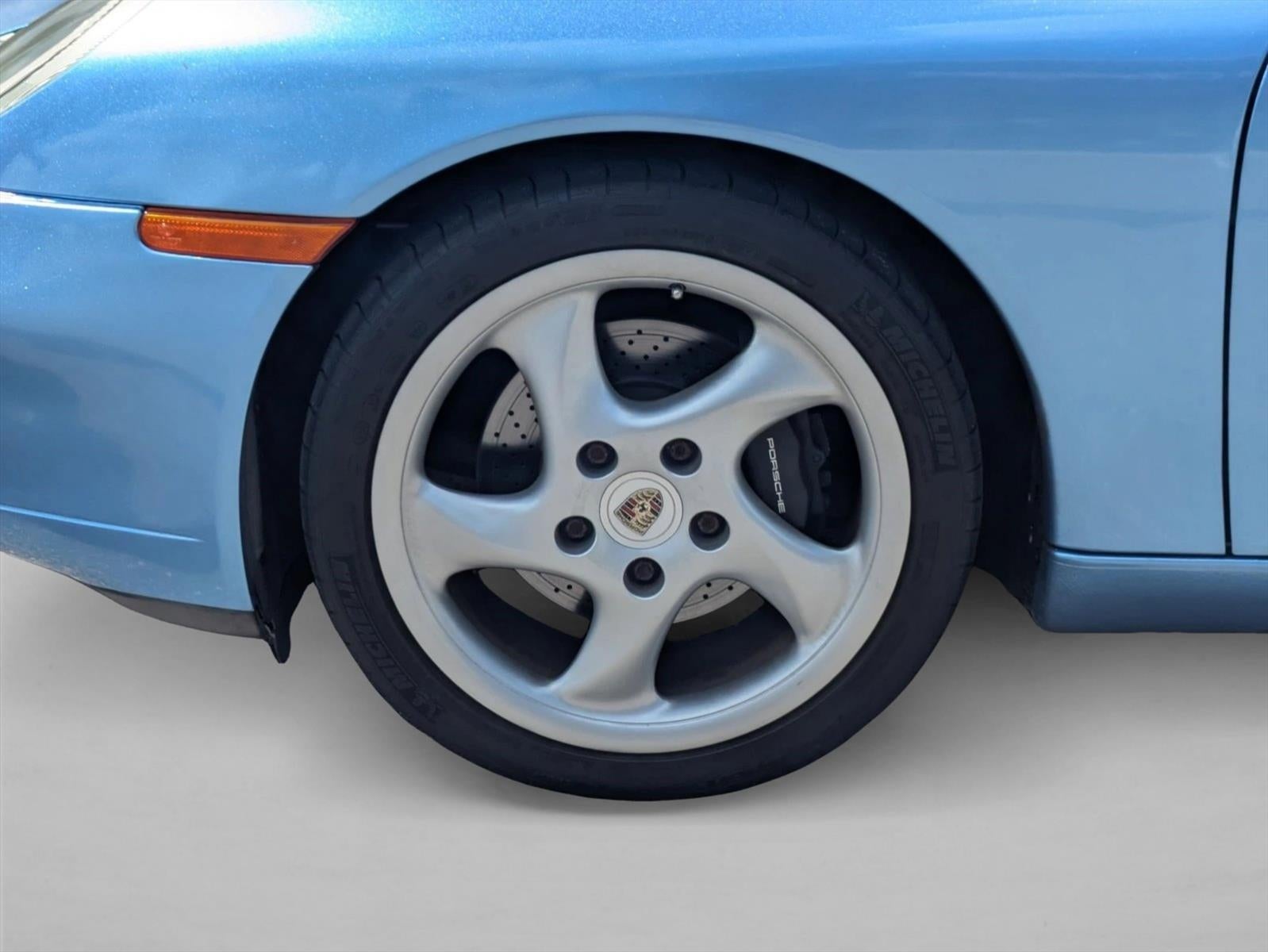 1999 Porsche 911 Carrera Base