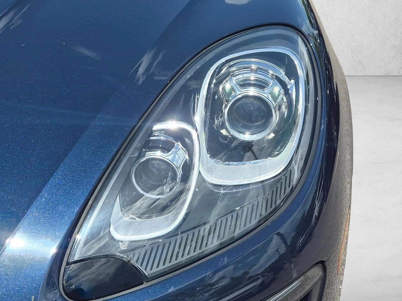 2018 Porsche Macan AWD