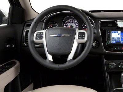 2013 Chrysler 200 4dr Sdn Limited