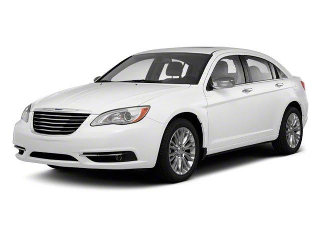 2013 Chrysler 200 4dr Sdn Limited