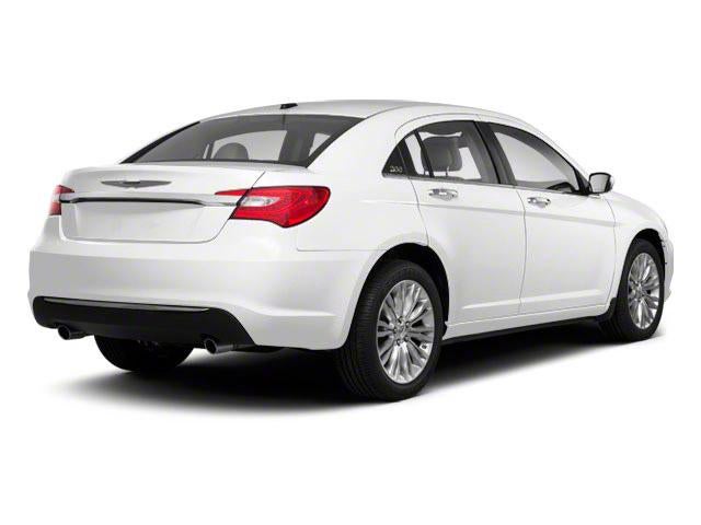 2013 Chrysler 200 4dr Sdn Limited