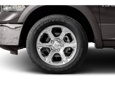 2015 RAM 1500 2WD Crew Cab 5.7 Ft Box Laramie