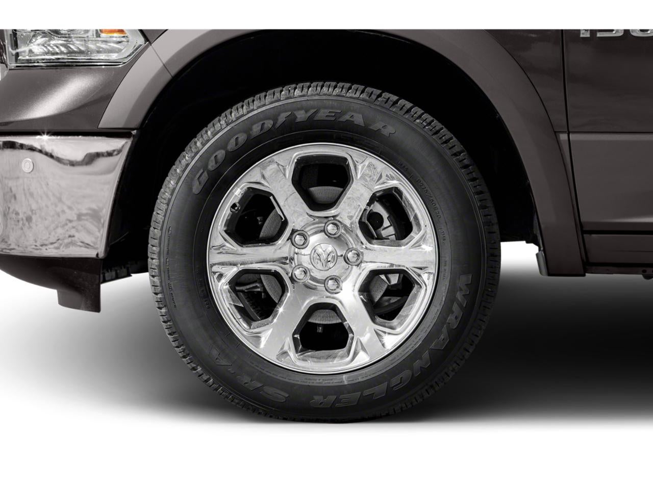 2015 RAM 1500 2WD Crew Cab 5.7 Ft Box Laramie