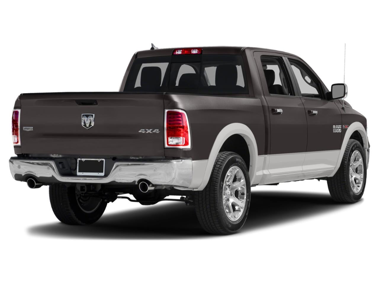 2015 RAM 1500 2WD Crew Cab 5.7 Ft Box Laramie