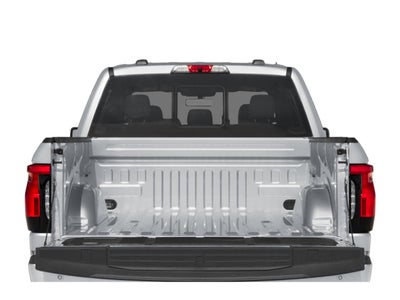 2022 Ford F-150 Lightning LARIAT 4WD SuperCrew 5.5' Box