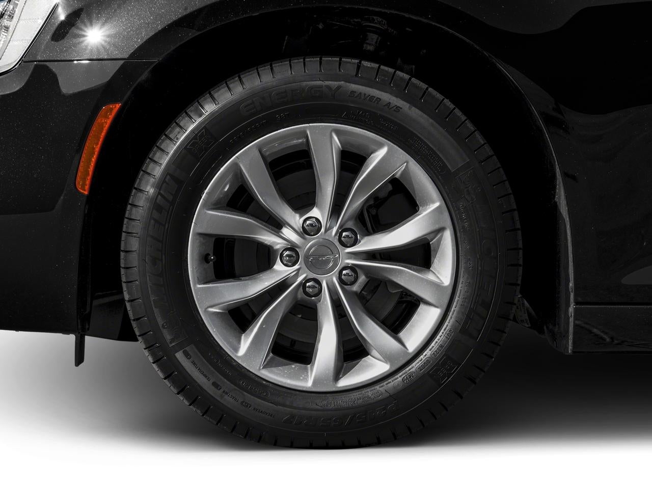 2017 Chrysler 300 Limited RWD