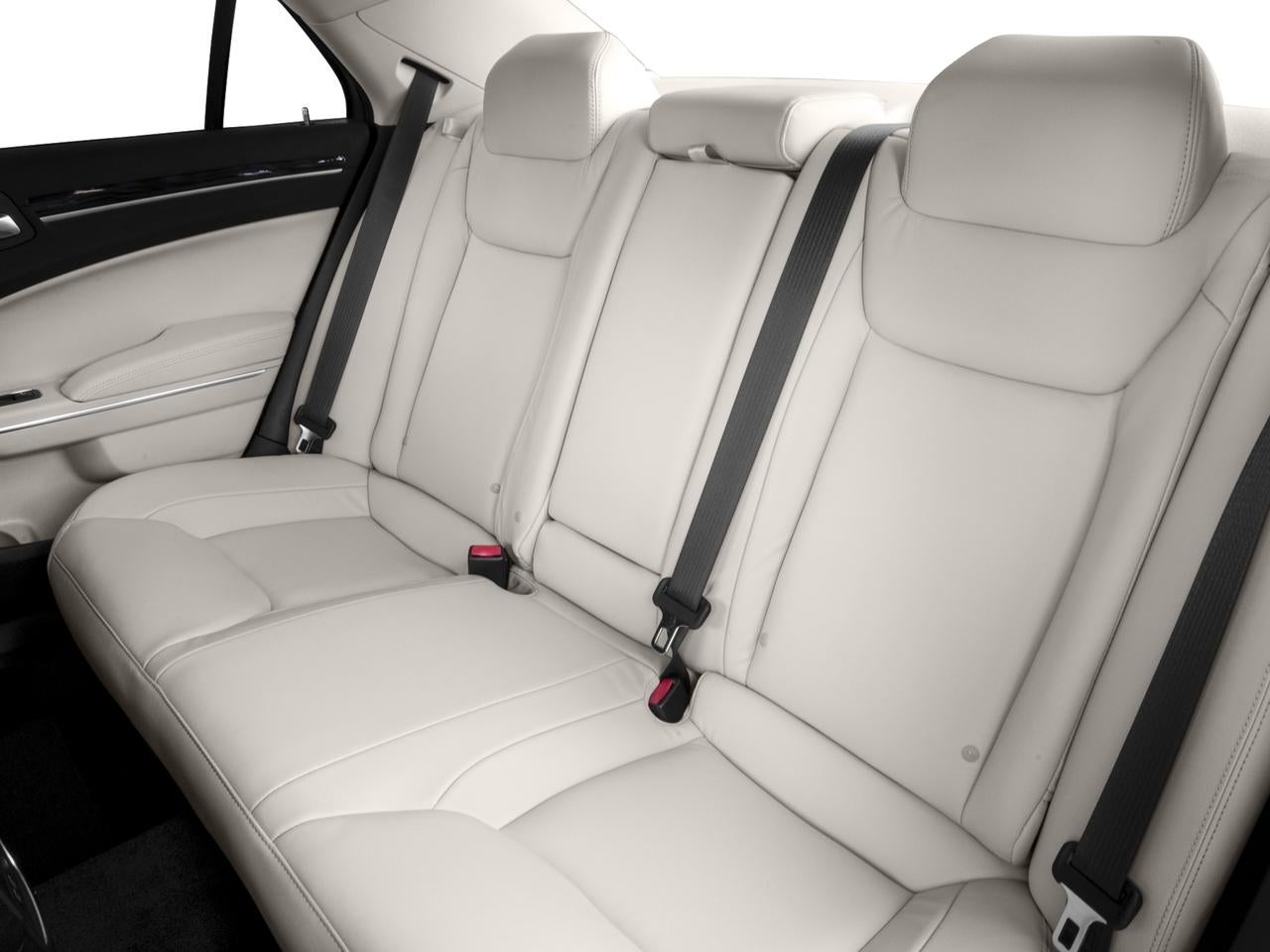 2017 Chrysler 300 Limited RWD