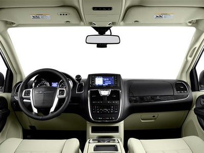 2014 Chrysler Town & Country 4dr Wgn Touring