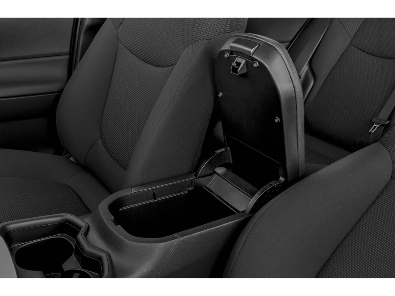 2021 Toyota RAV4 LE FWD (GS)