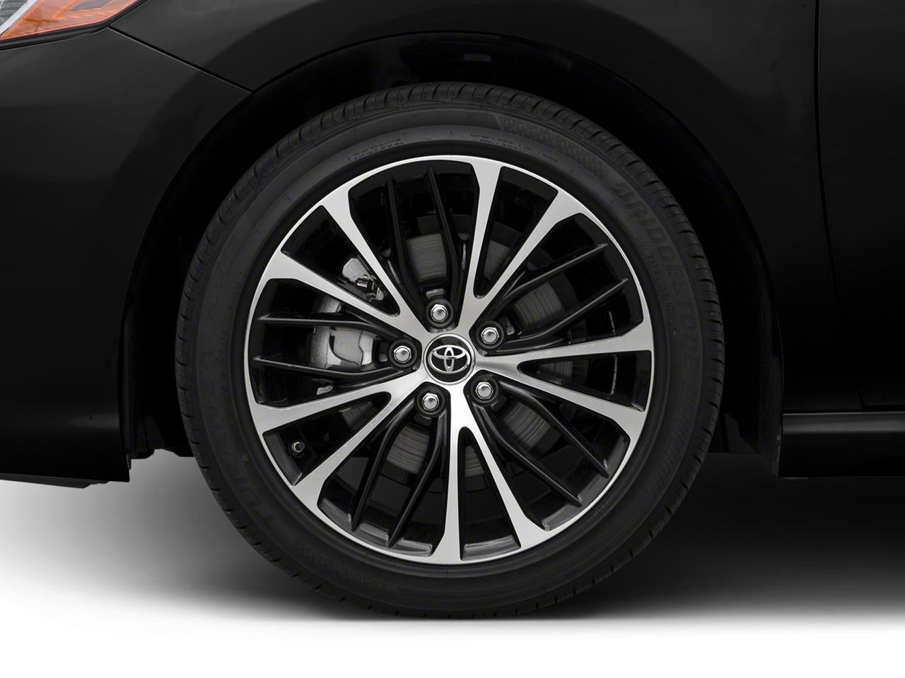 2018 Toyota Camry SE Auto (SE)