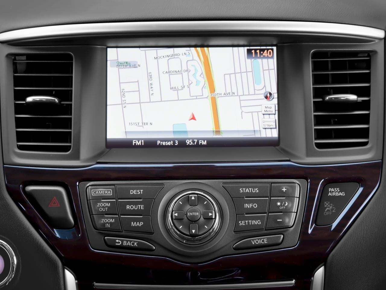 2016 Nissan Pathfinder 2WD 4dr Platinum