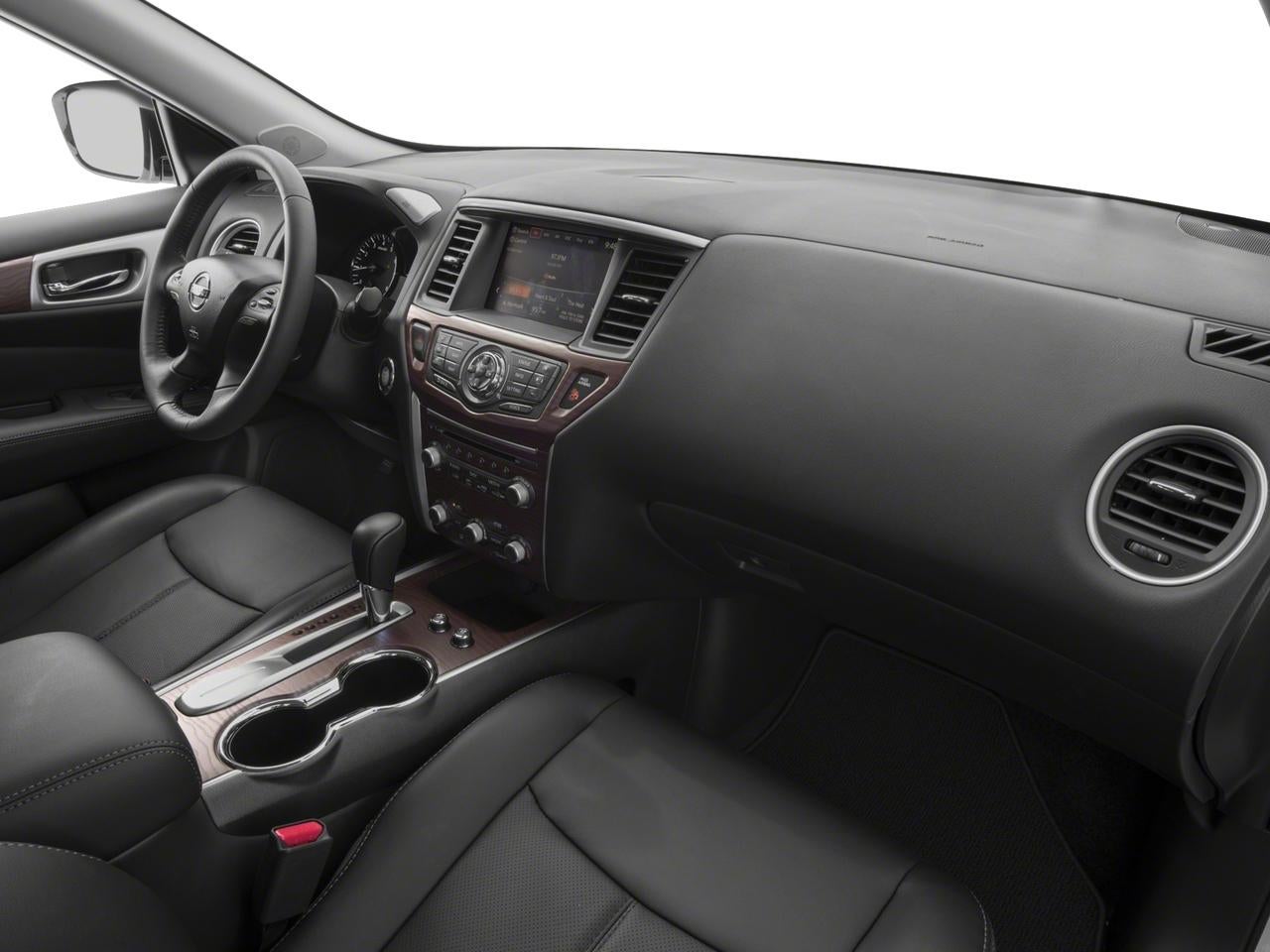 2017 Nissan Pathfinder FWD Platinum