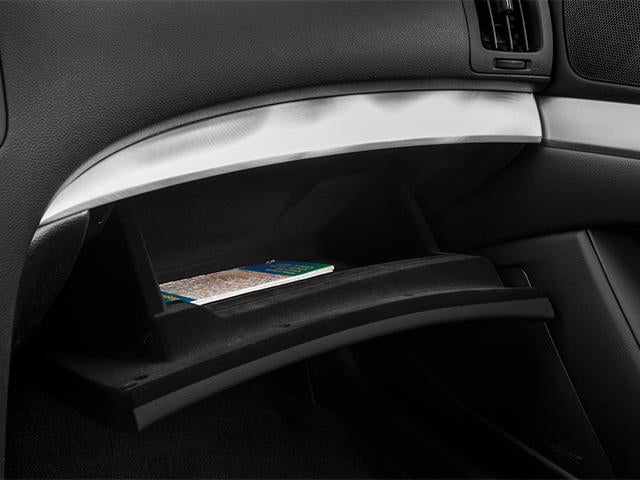 2014 INFINITI Q60 2dr Auto AWD