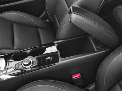 2017 INFINITI QX30 Luxury AWD