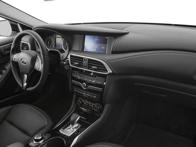 2017 INFINITI QX30 Luxury AWD