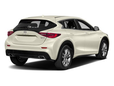 2017 INFINITI QX30 Luxury AWD