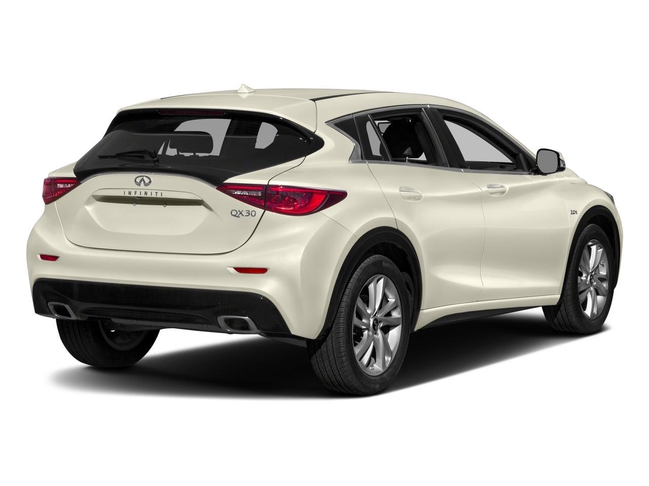 2017 INFINITI QX30 Luxury AWD
