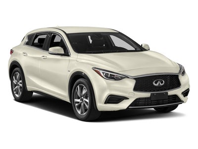 2017 INFINITI QX30 Luxury AWD