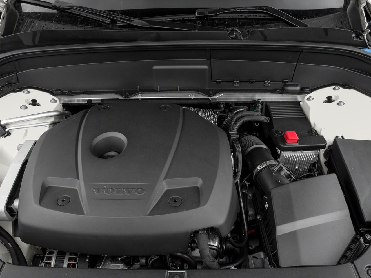 2017 Volvo XC90 T5 FWD 5-Passenger Momentum