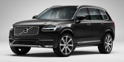 2017 Volvo XC90 T5 FWD 5-Passenger Momentum