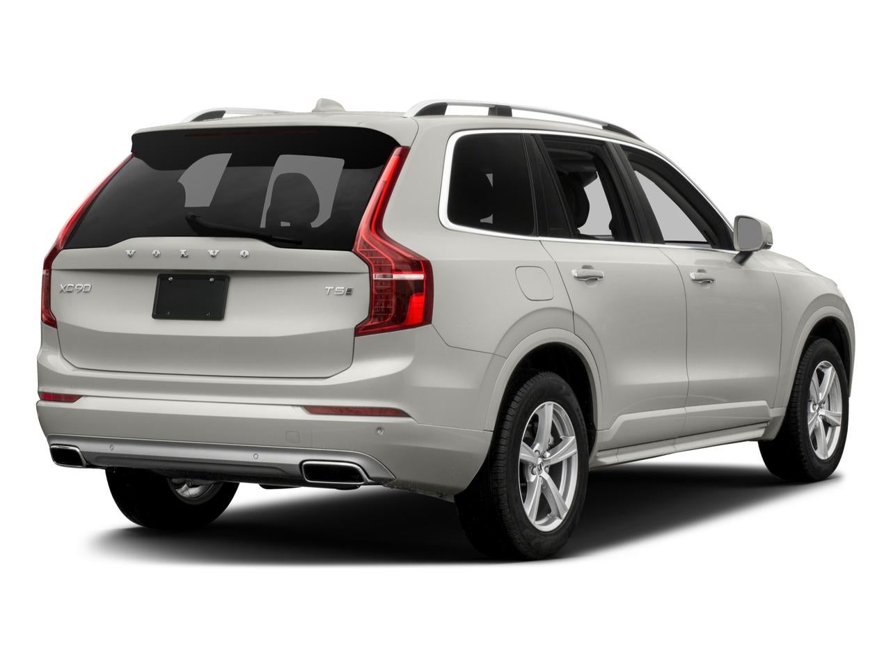 2017 Volvo XC90 T5 FWD 5-Passenger Momentum